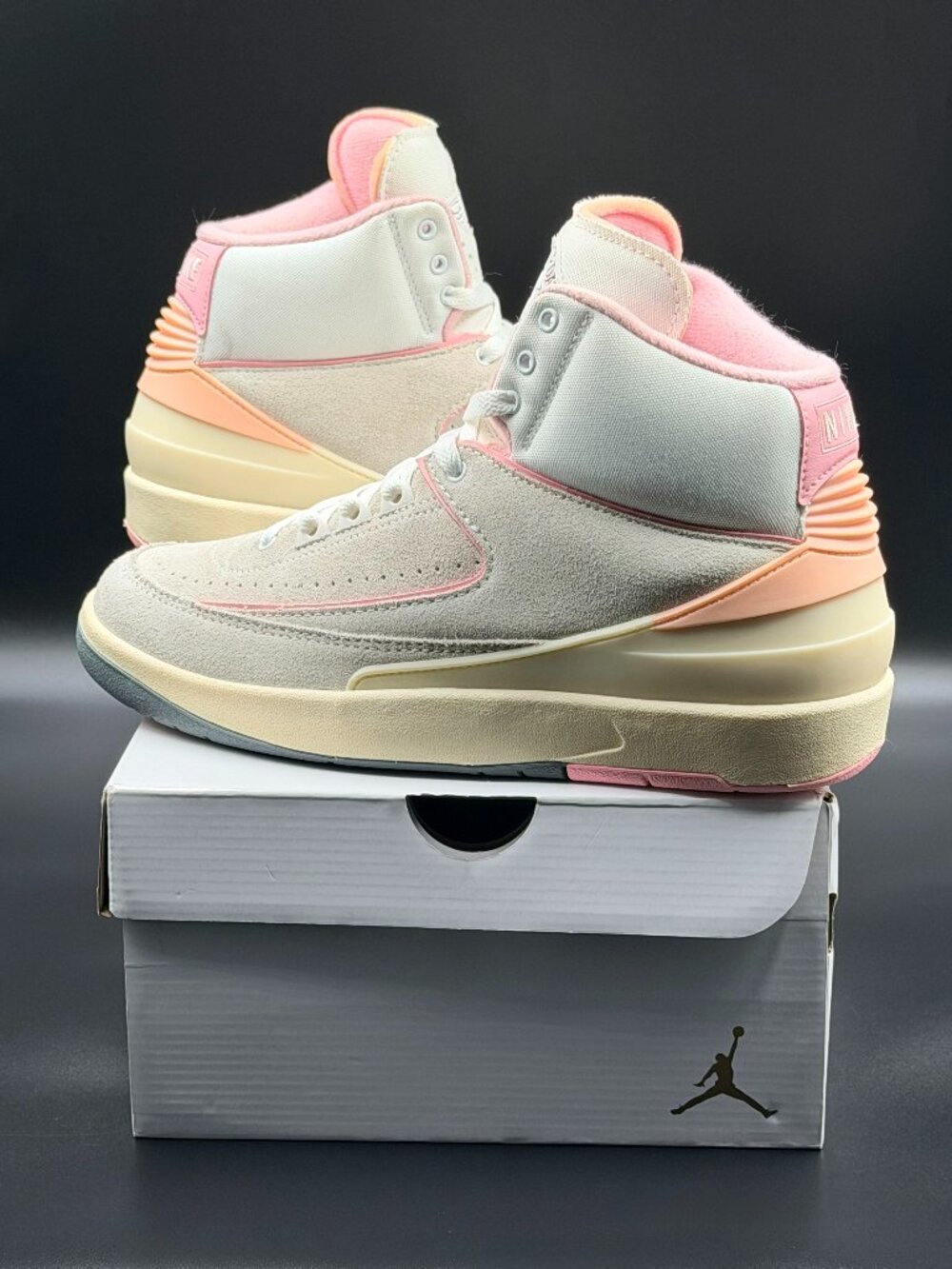Wmns Air Jordan 2 Retro 'Soft Pink'